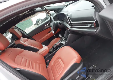 2023 Kia Sportage Sx-Prestige z USA, uszkodzony, nr VIN 5XYK5CAF0PG135076